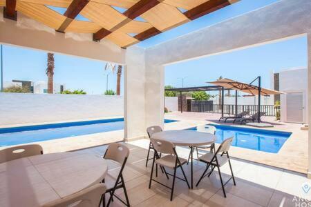 Spacious Home With Private Yard And Community Pool La Paz Exteriör bild